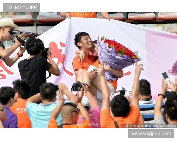 求婚三天后分手球员场上求婚甜蜜瞬间成往事