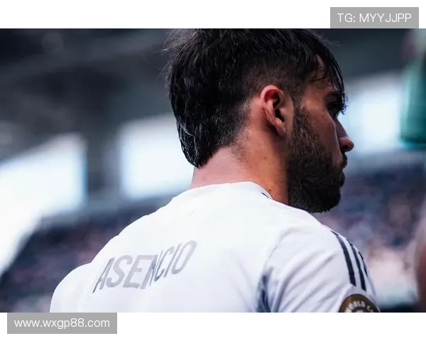 皇马祝福劳尔阿森西奥23岁生日快乐期待未来辉煌表现